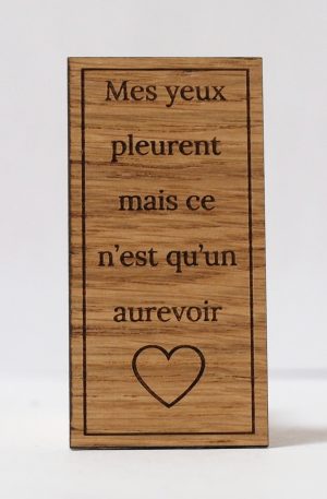 Amulette funéraire adhésive en bois de chêne massif