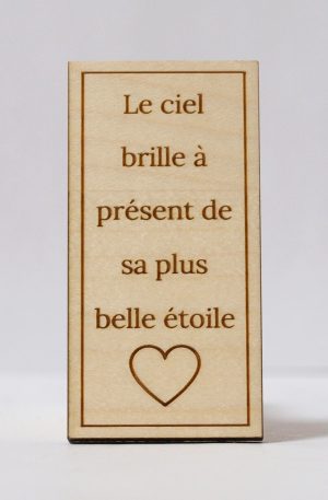 Amulette funéraire adhésive en bois d'érable massif
